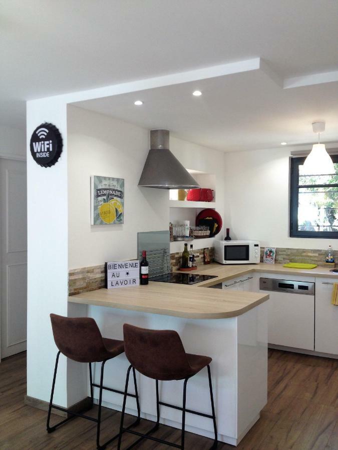 Au Vieux Lavoir Avec Parking Prive, Jardin , Climatisation, A 500 M De La Cite Carcassonne Ngoại thất bức ảnh